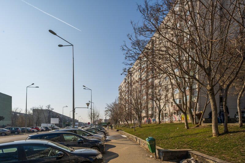 Drumul Taberei, Valea Ialomitei, parter stradal, ideal firme, comision 0 %